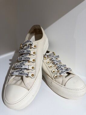 Christian Dior WALK'N'DIOR Low-Top Sneaker in White Canvas